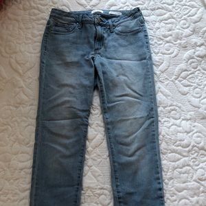 Light Washed Skinny Jeans